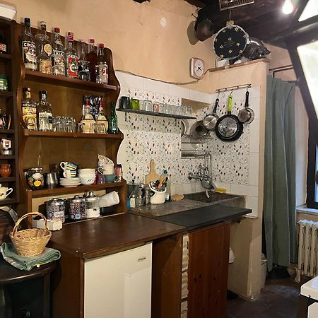 Bed and Breakfast La Preta Nera à Giuliano di Roma Extérieur photo