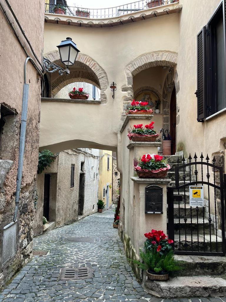 Bed and Breakfast La Preta Nera à Giuliano di Roma Extérieur photo