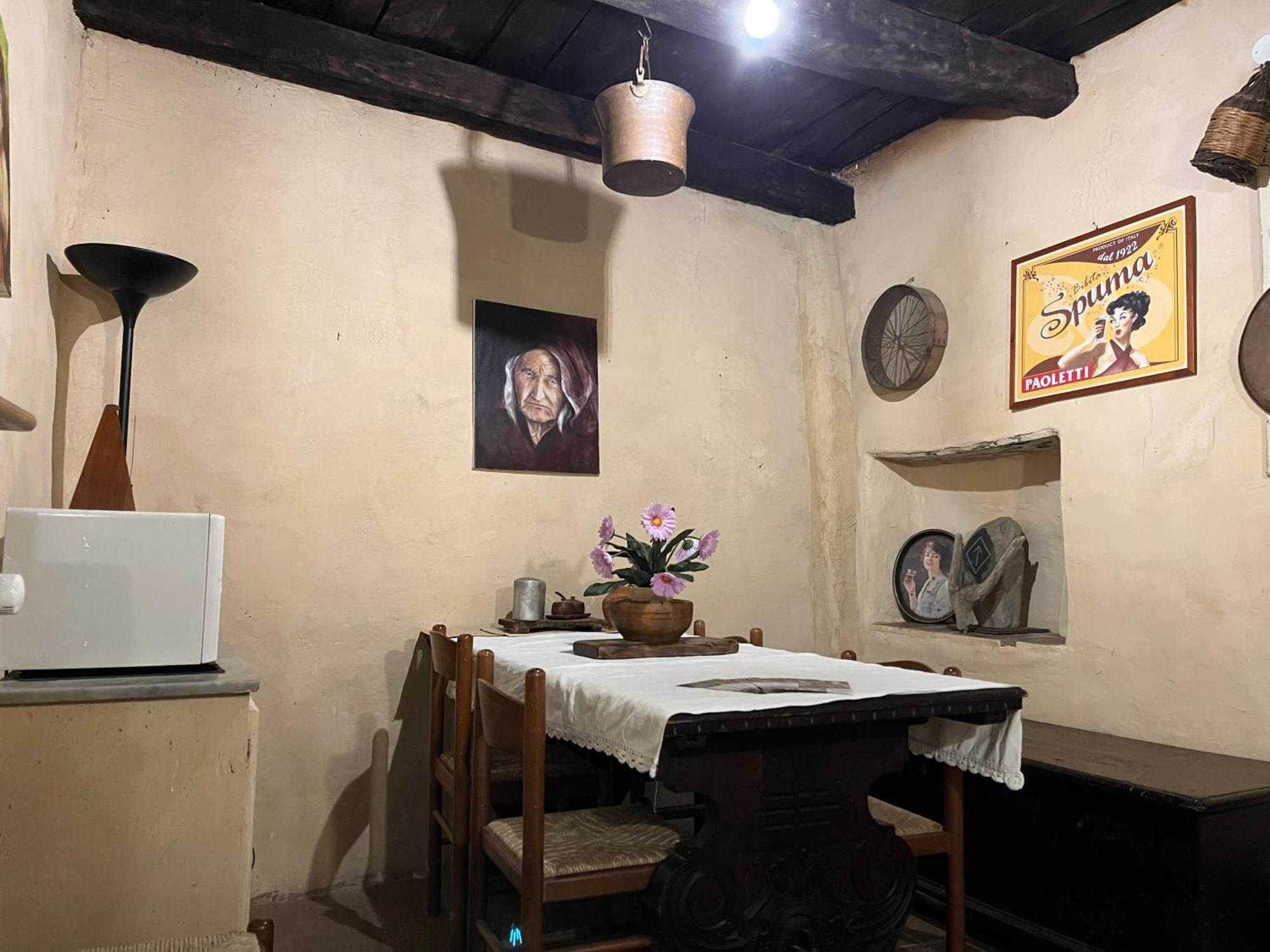 Bed and Breakfast La Preta Nera à Giuliano di Roma Extérieur photo